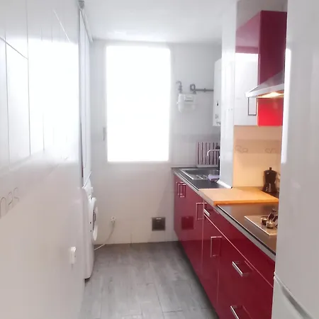 Triana, Lovely Flat+pool Apartment *